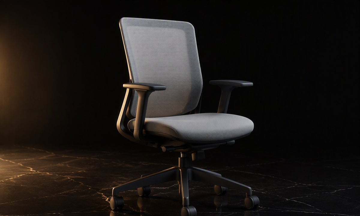 Relaxbro e710 · The Petite Ergonomic Chair